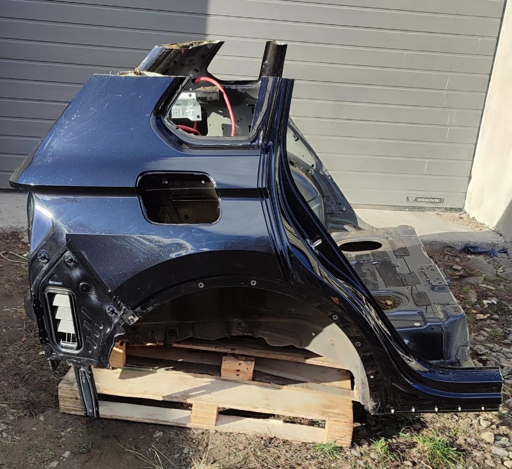 фото №1, Vw tiguan ii чверть правий задня крила lc9x