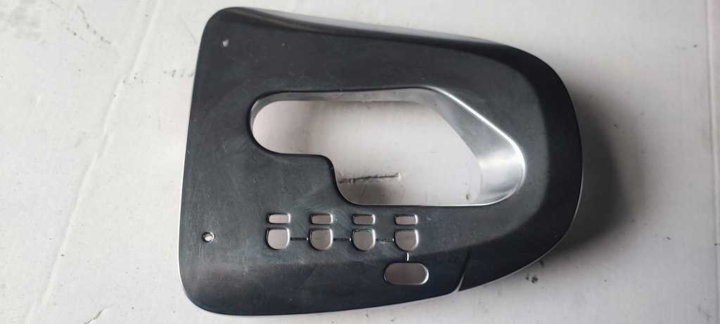 фото №1, Рамка чохол важеля перемикання передач перемикання передач renault vel satis europa velsatis 8200012752