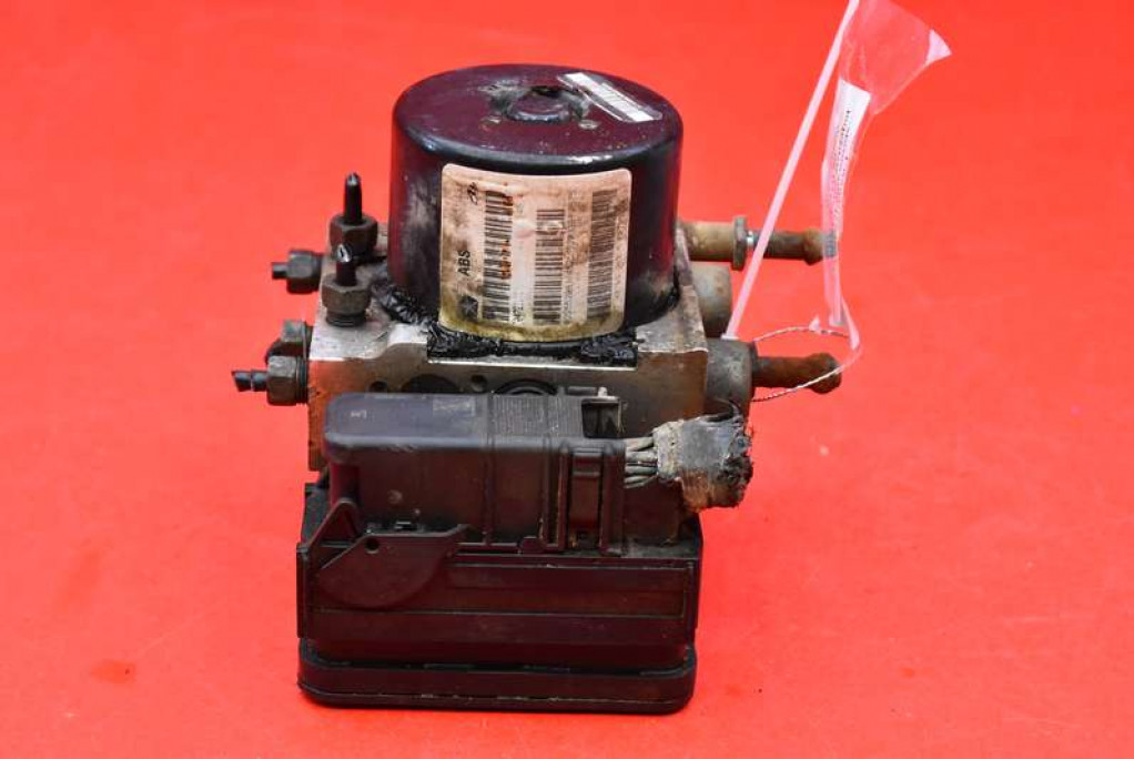 фото №5, Насос abs p04721106ad chrysler pacifica 1 i 3.5 v6 253 km 4x4 03-08