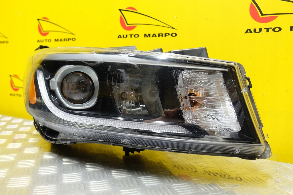 фото №7, Kia carnival sedona 2018 фара лампа led r usa