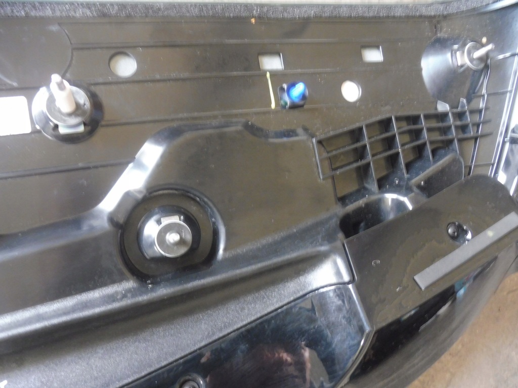 фото №13, Спойлер козырёк спойлер крышки багажника kia sportage v