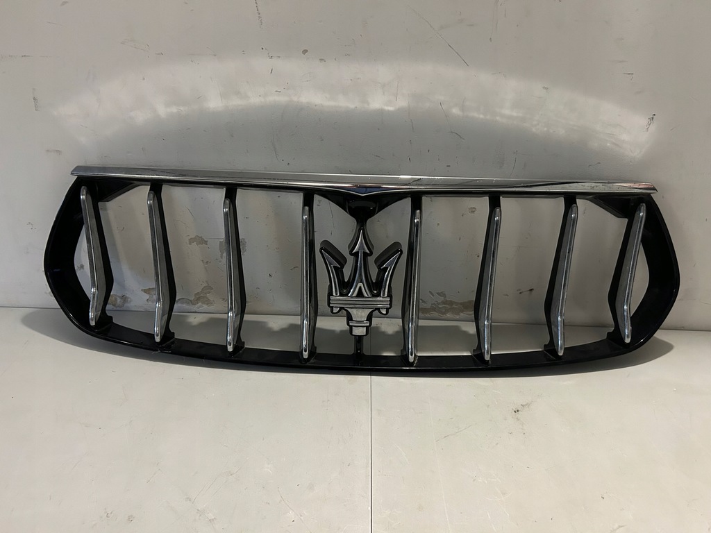 фото №1, Решётка радиатора maserati levante