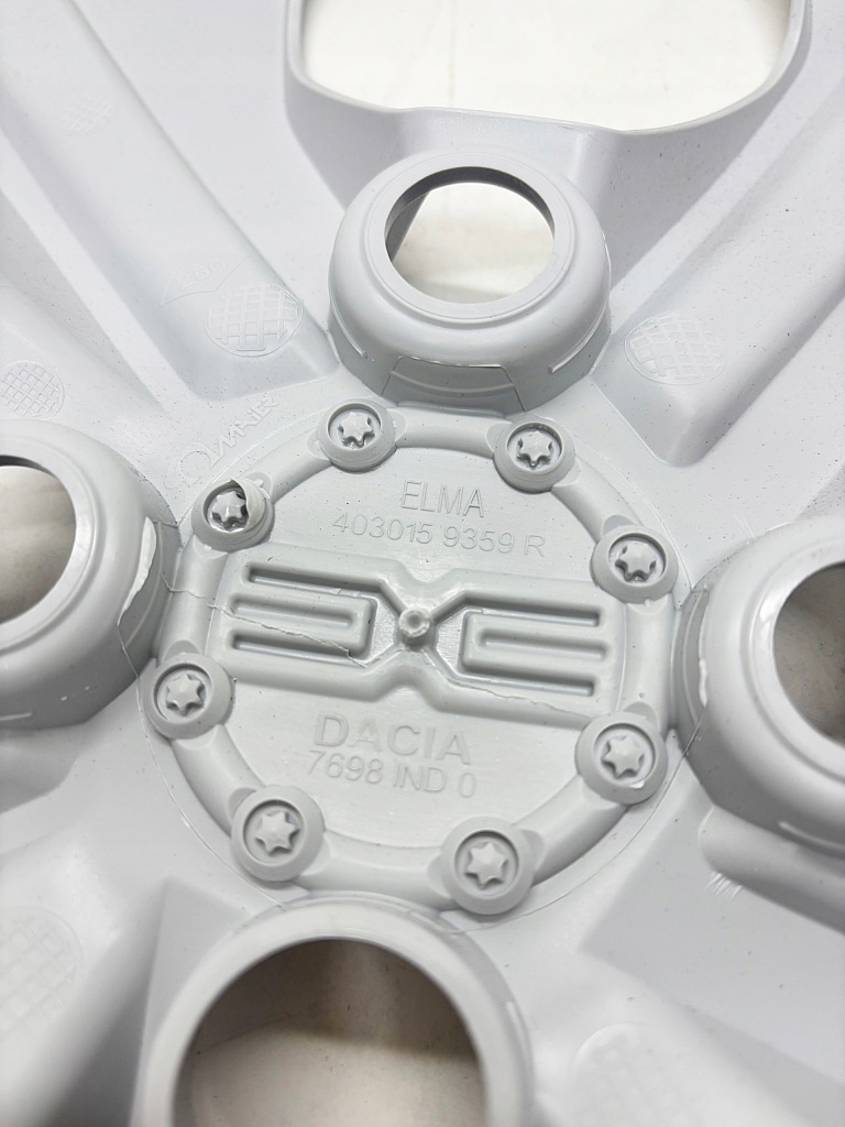 4x оригінал комплект . ковпак кришка dacia sandero 3 15" 403159359r Зі Шроту