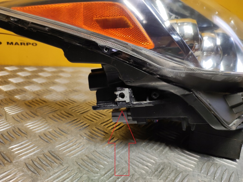 фото №7, Toyota prius 2009- фара лампа full led правая usa