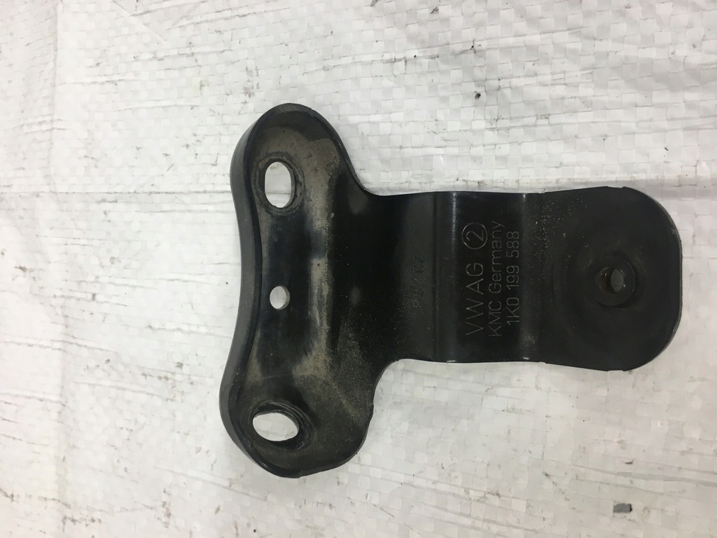 фото №8, Vw caddy scirocco кронштейн лапи коробки 1k0199588