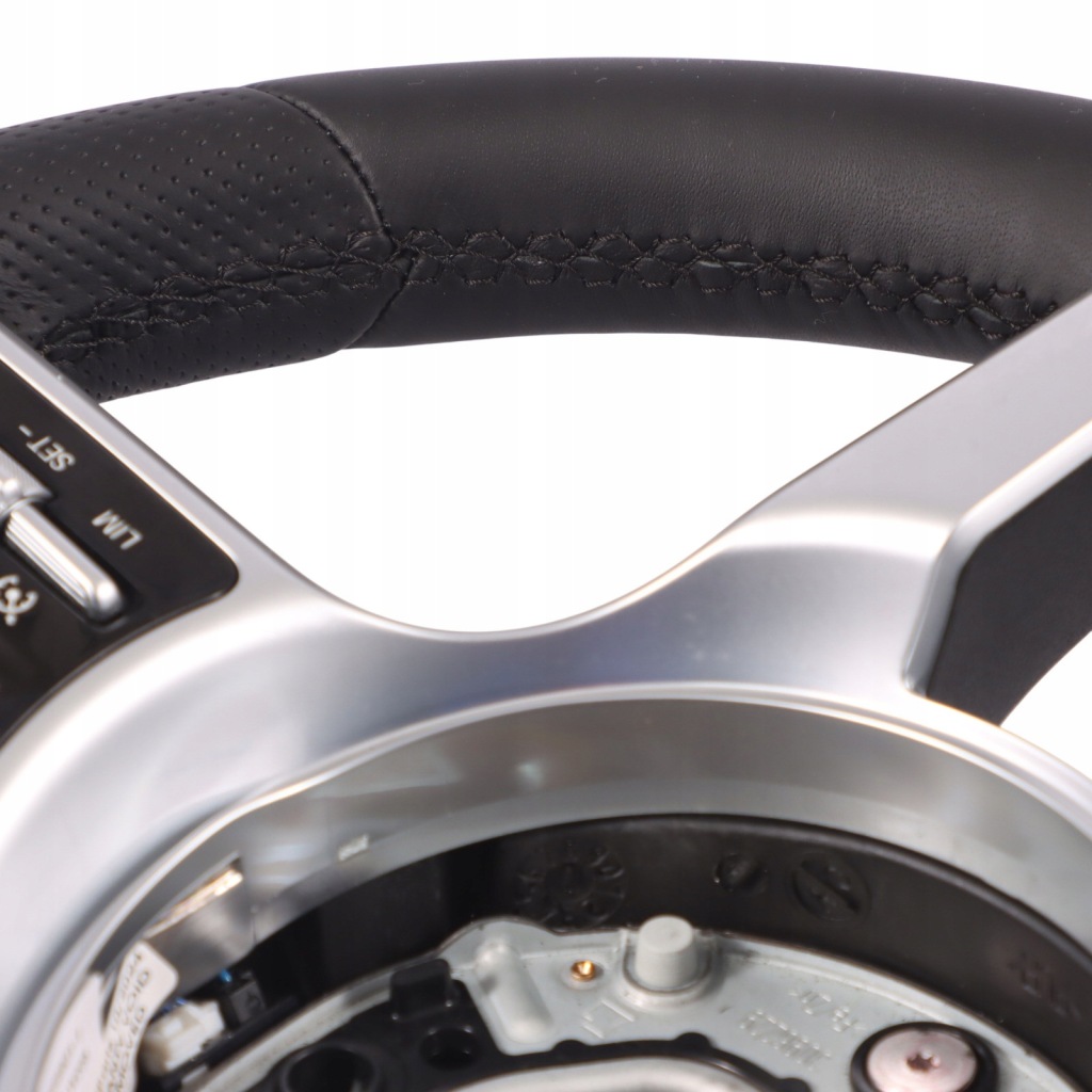 фото №10, Mercedes w177 w205 w247 x253 h243 воздуховод nowa czarna кожа a0040053699