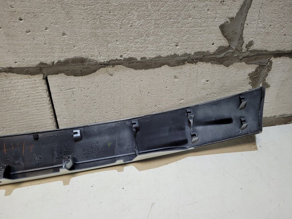 фото №9, Накладка кришки задня eclipse cross 17+