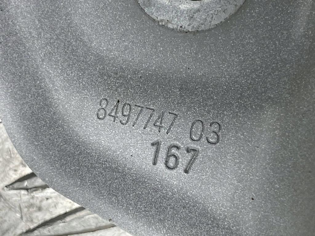 Bmw оригинальный номер 8497743 8497745 8497747 2' g42 кронштейн кронштейн крыла левый комплект Цена