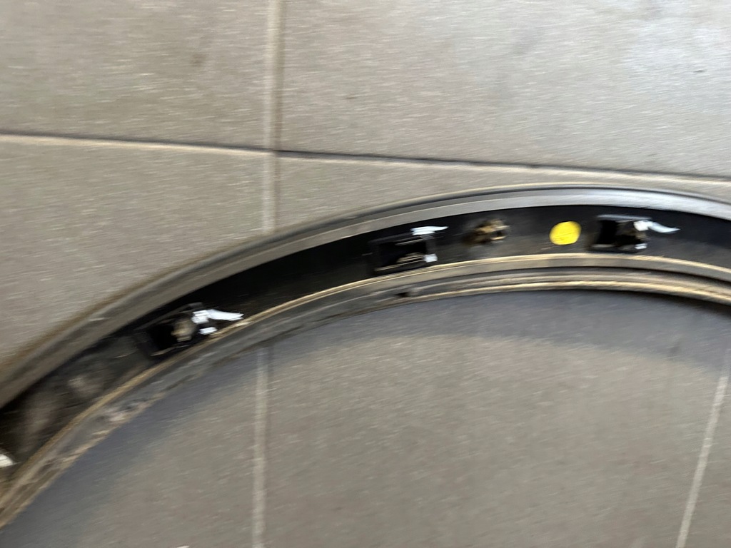 фото №12, Молдинг крыла правый перед audi q8 4m8853026b