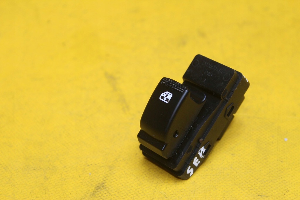 фото №1, Переключатель окон kia sedona ii carnival ii