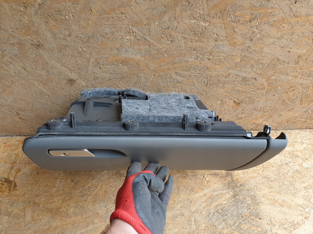 фото №9, Audi a5 8t бардачок пассажира szary