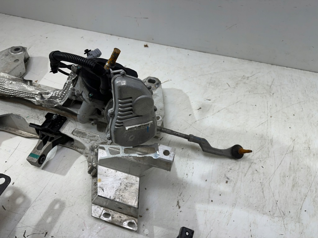 фото №6, Підрамник система кермовий magiel peugeot 2008 19- демонтаж 9825331880