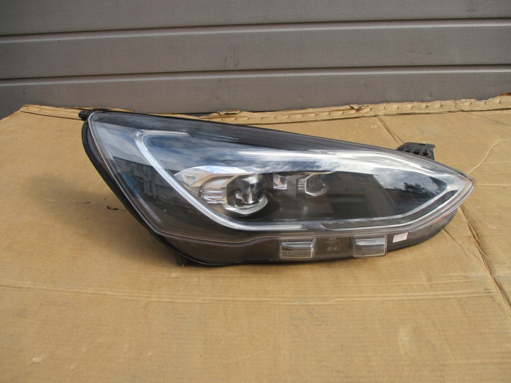 Купить Ford focus mk4 фара передняя правый  full led