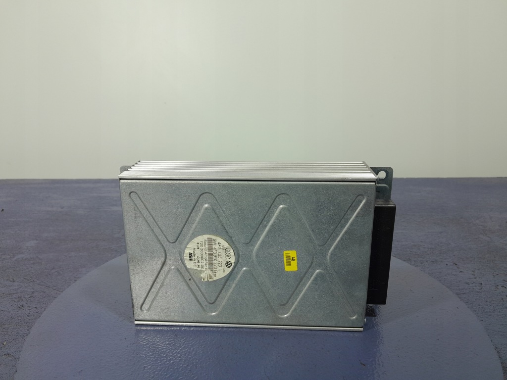 фото №1, Audi a6 c6 підсилювач радіо аудіо 4f0910223g