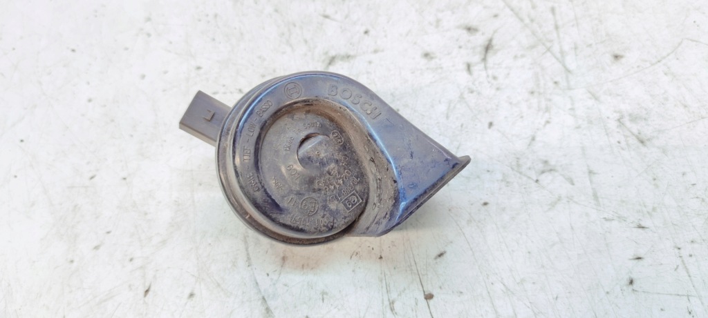 фото №1, Клаксон сигнал low audi a3 8p lift 8p0951221