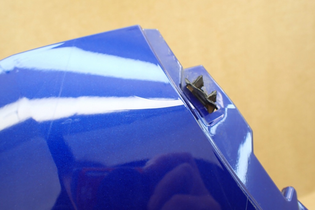 Renault captur 2 2 19- уголок бампера заднего задний правая  850161615r оригинальный номер Недорого