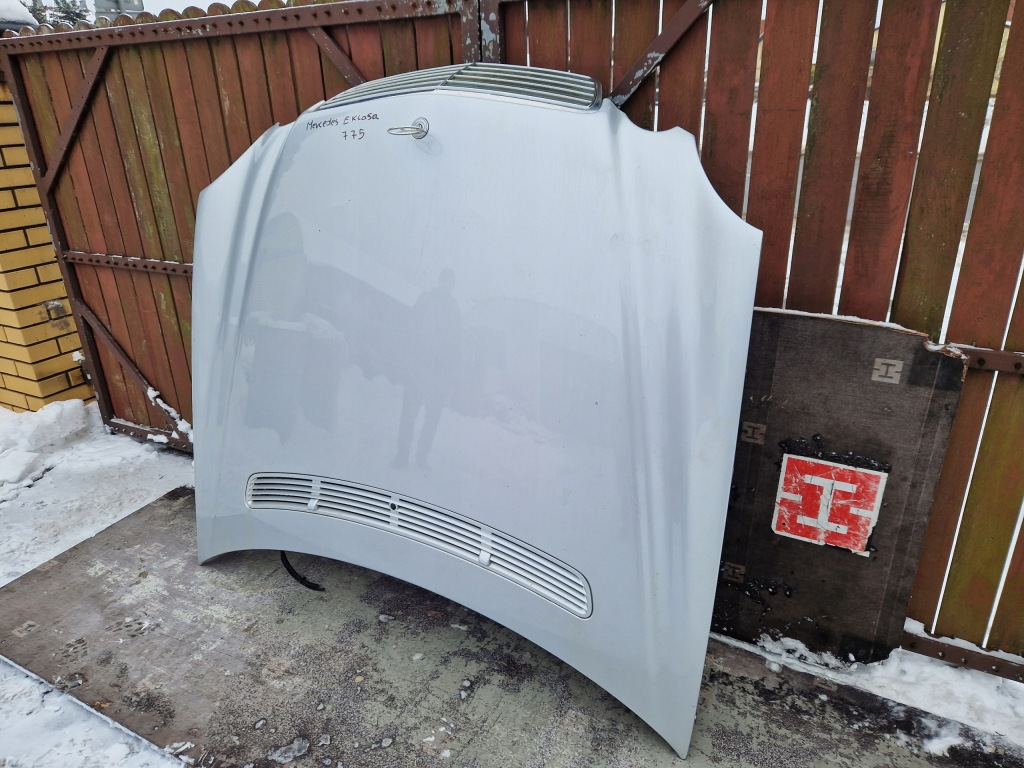 Mercedes w211 02-06 капот эмблема решётка радиатора комплект  775 Доставка