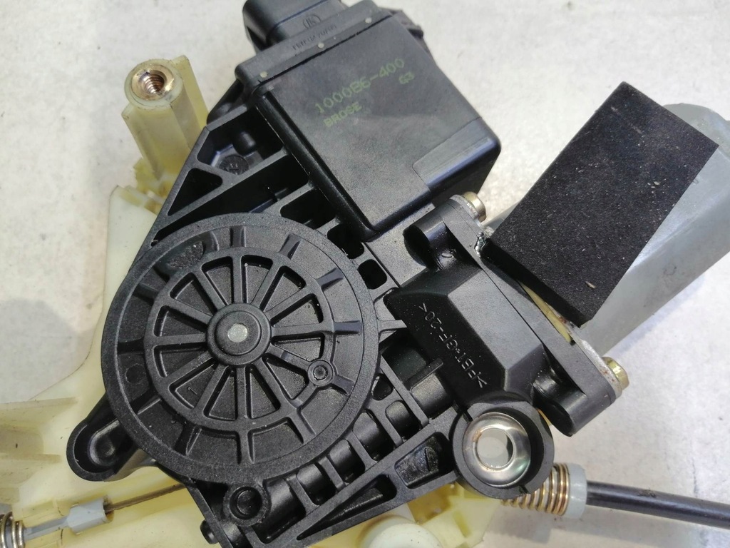 фото №9, Підйомник скло лівий задня space star i