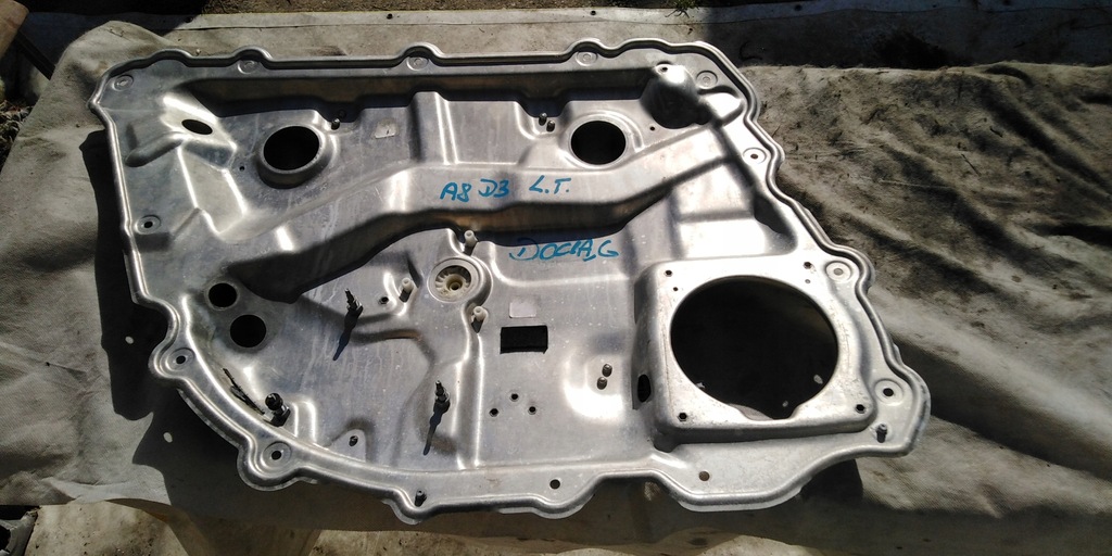 фото №1, Audi a8 d3 подъемник стекло левый задняя доводчик euro