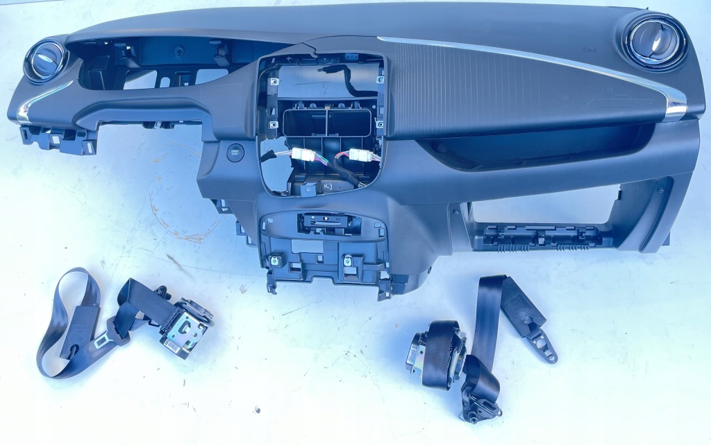 фото №1, Renault zoe панель приладів консоль панель приладів подушки безпеки повітряні подушка безпеки