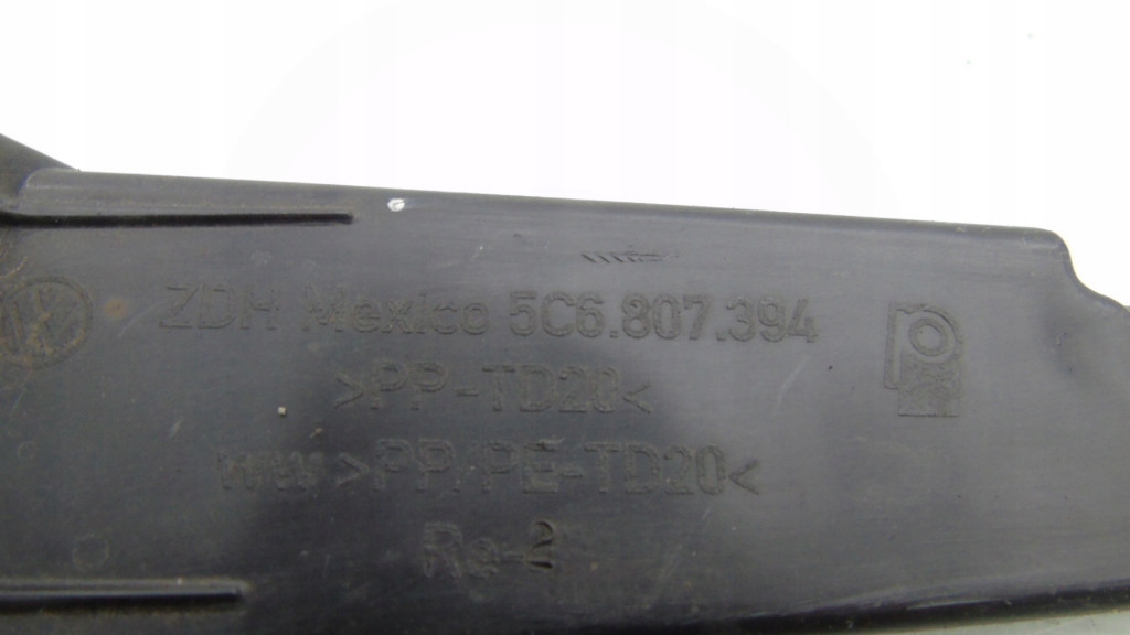 фото №5, Направляющая кронштейн бампера правый задняя vw jetta vi 5c 5c6807394