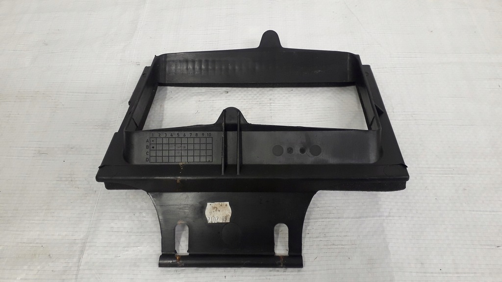 фото №13, Vw new beetle 1c1819241 защита заглушка консоли