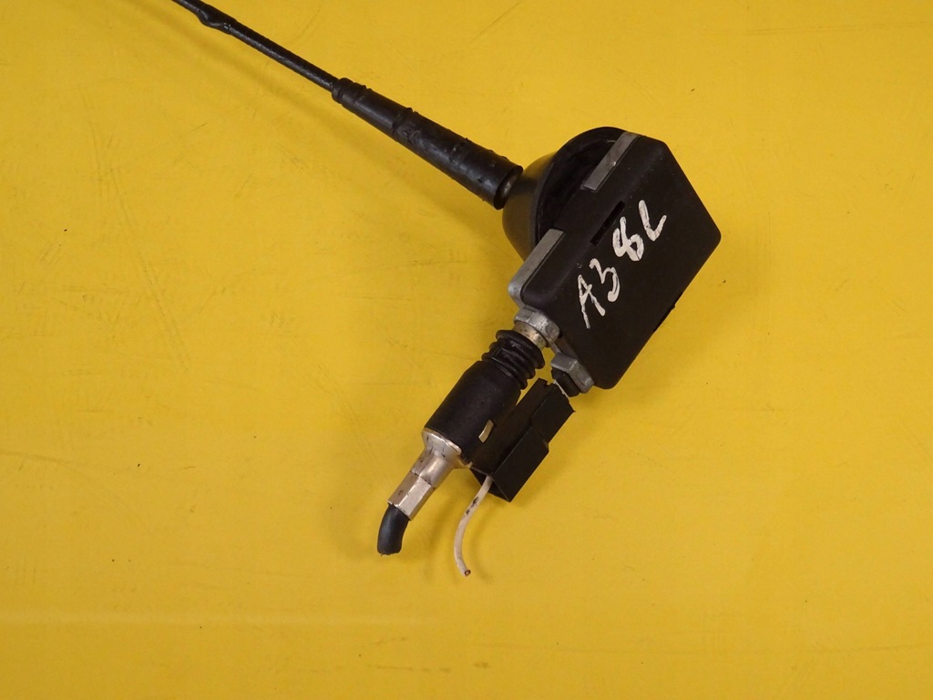 фото №6, Антенна gps audi a3 8l 8d9035501 nr91