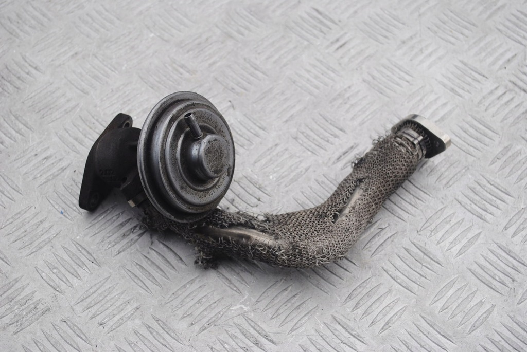 фото №2, Клапан egr рециркуляции a4 b7 2.7 tdi 059131503h