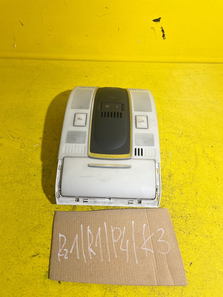 фото №7, Audi a6 c6 - лампа потолочный кабины + бардачок 4f0951177