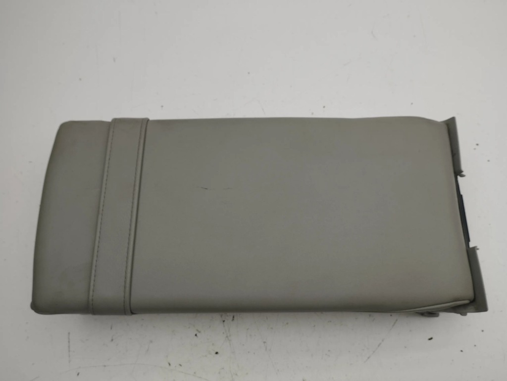 фото №6, Lexus is 220d-250-350 2006 підлокітник задній сидіння