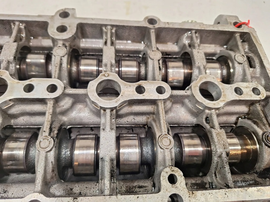 фото №9, Валы распределительного вала крышка 55184358 fiat croma ii 1.9mjet 05-