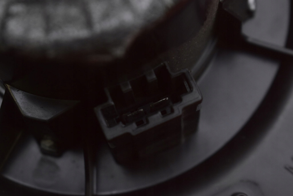 фото №7, Повітродувка вентилятор обдув eu 6r1819015 skoda fabia 3 iii 14-18