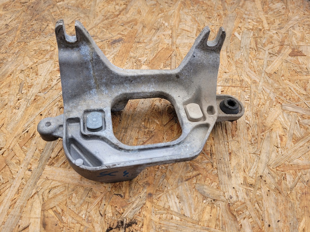 фото №1, Кронштейн коробки передач renault scenic iv megane iv