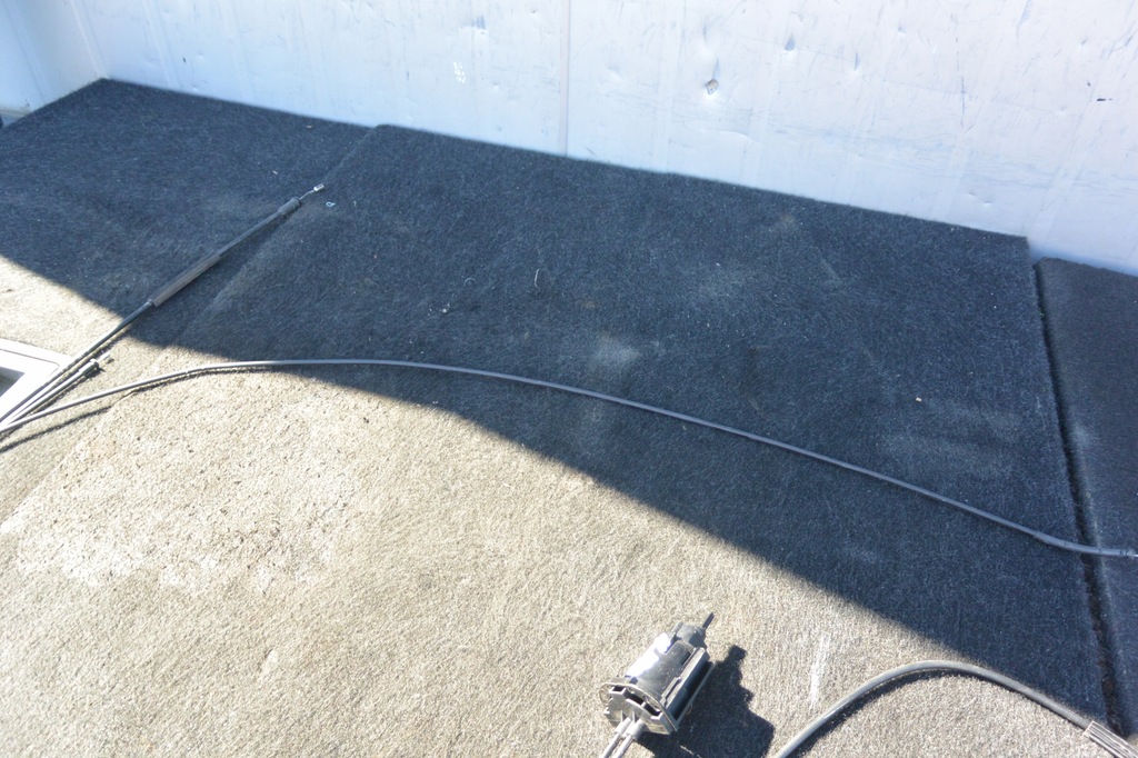 фото №11, Dacia duster ii 17- тросы капот регулировки лампа kpl оригинал