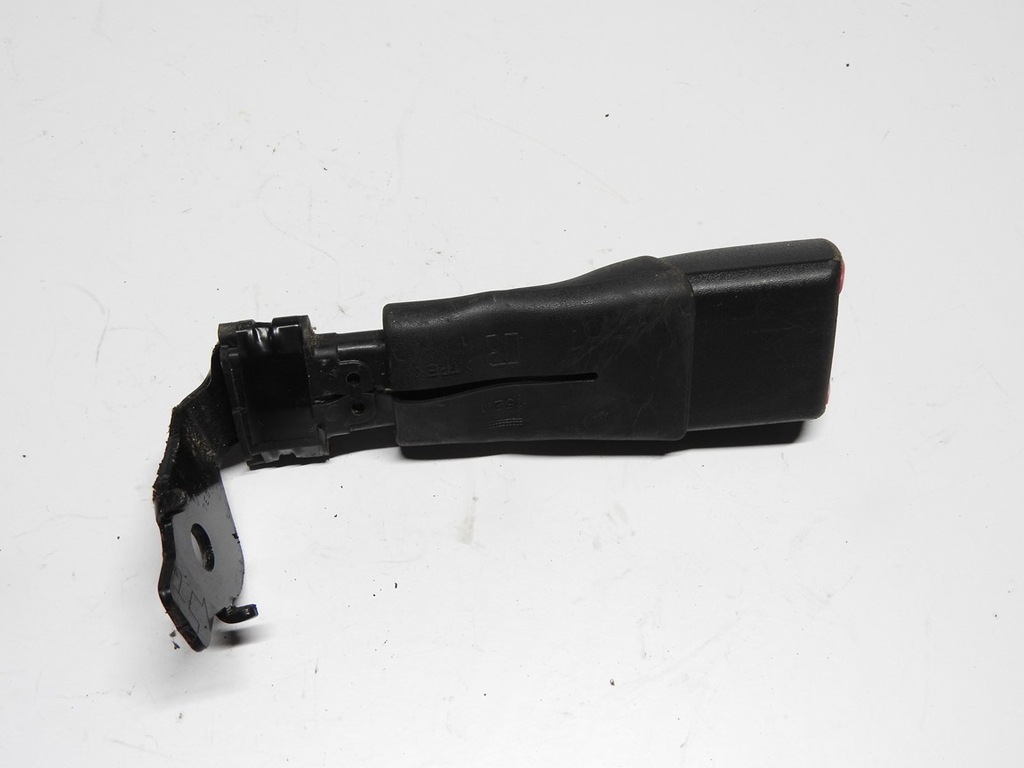 фото №7, Toyota auris i клипса поперечина задняя