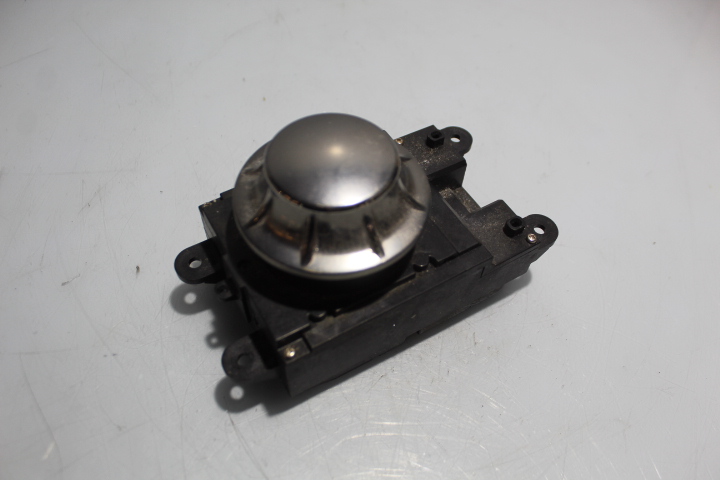 фото №1, Модуль контролер idrive bmw 5 525d e61