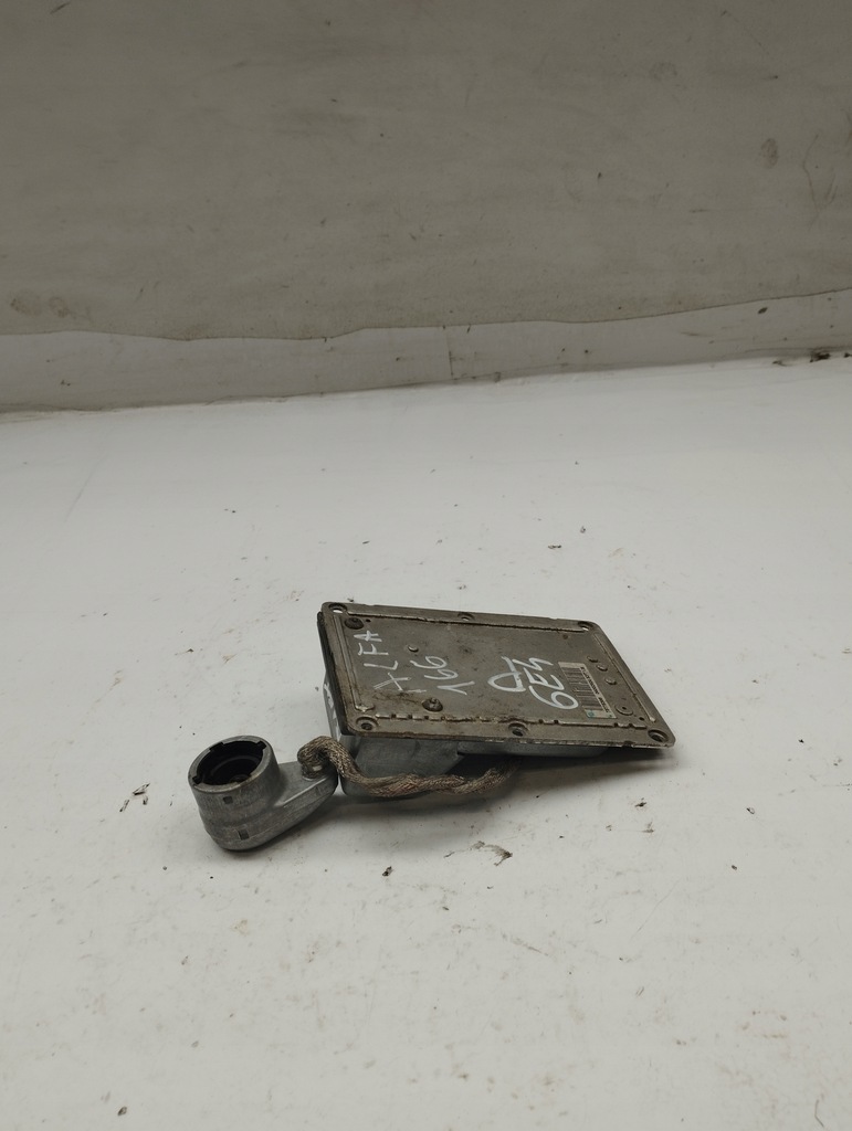 фото №8, Alfa romeo 166 преобразователь ксенон 89001411