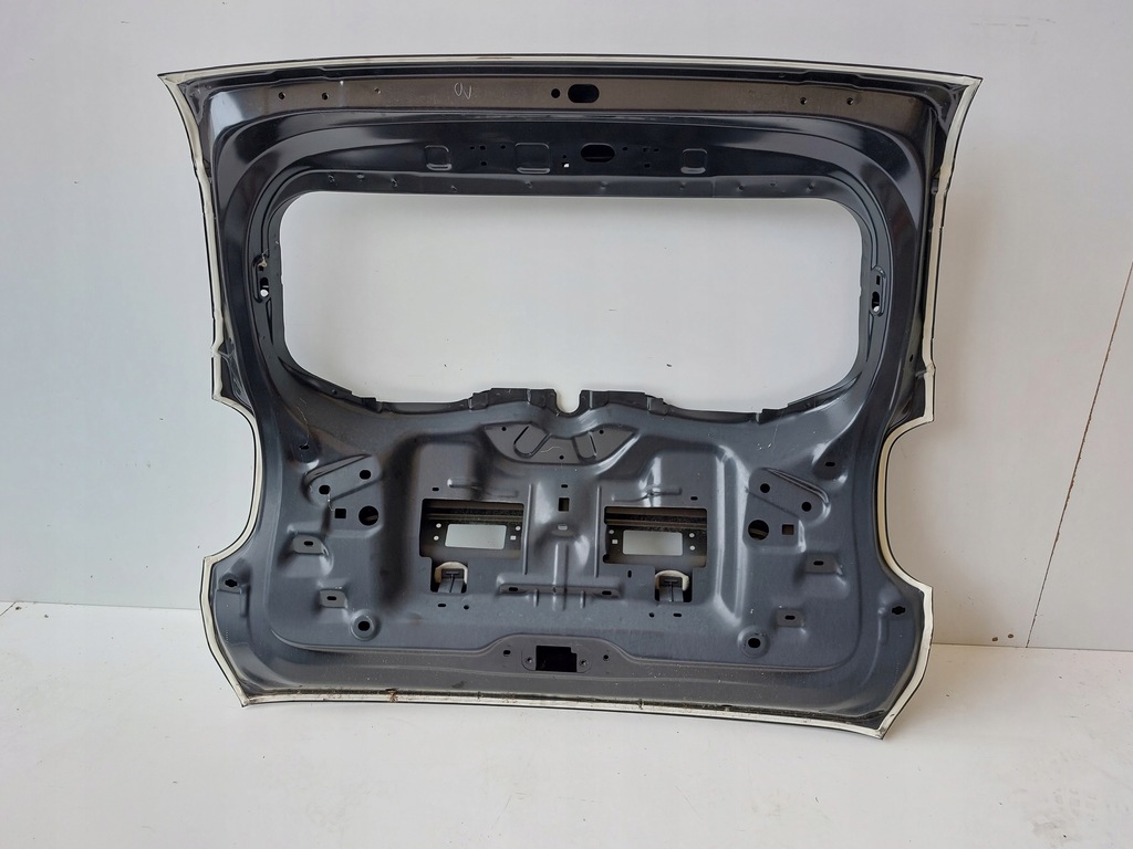 фото №6, Dacia duster ii 17- крышка багажника багажника оригинал