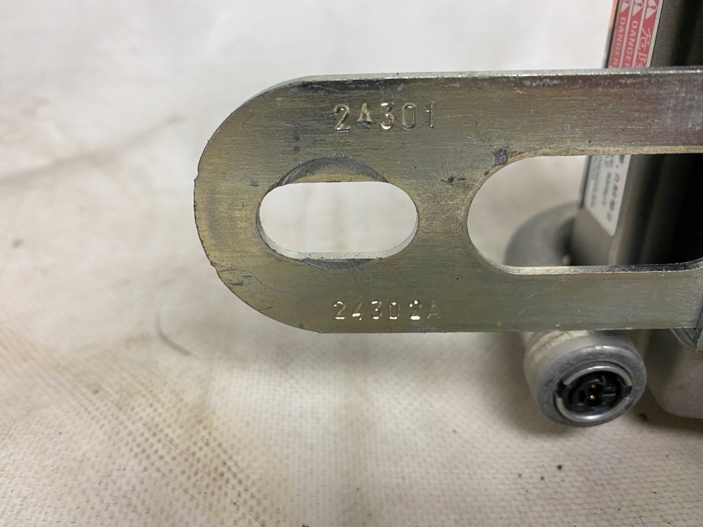 Grand cherokee 15- ремень безопасности правый  перед с Разборки