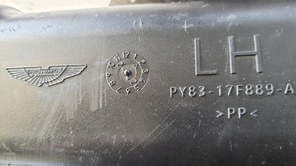 фото №5, Повітропровід повітря труба підкрилок лівий перед aston martin dbx py8317f889a