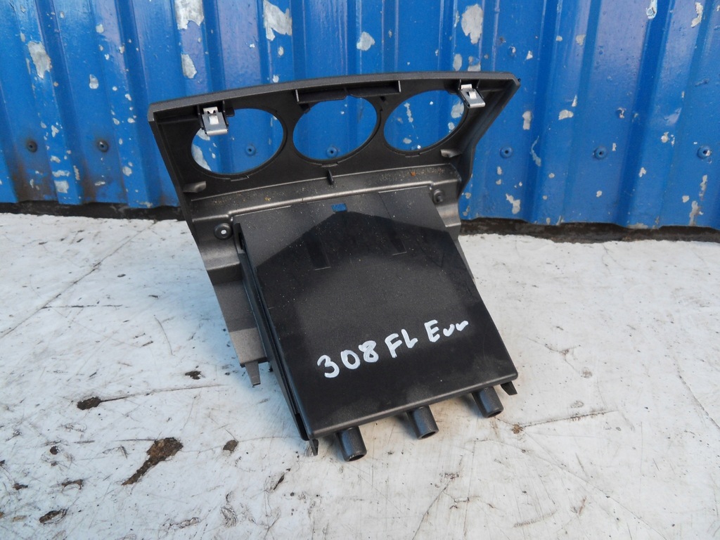 фото №8, Peugeot 308 i t7 lift полка панель средний рамка