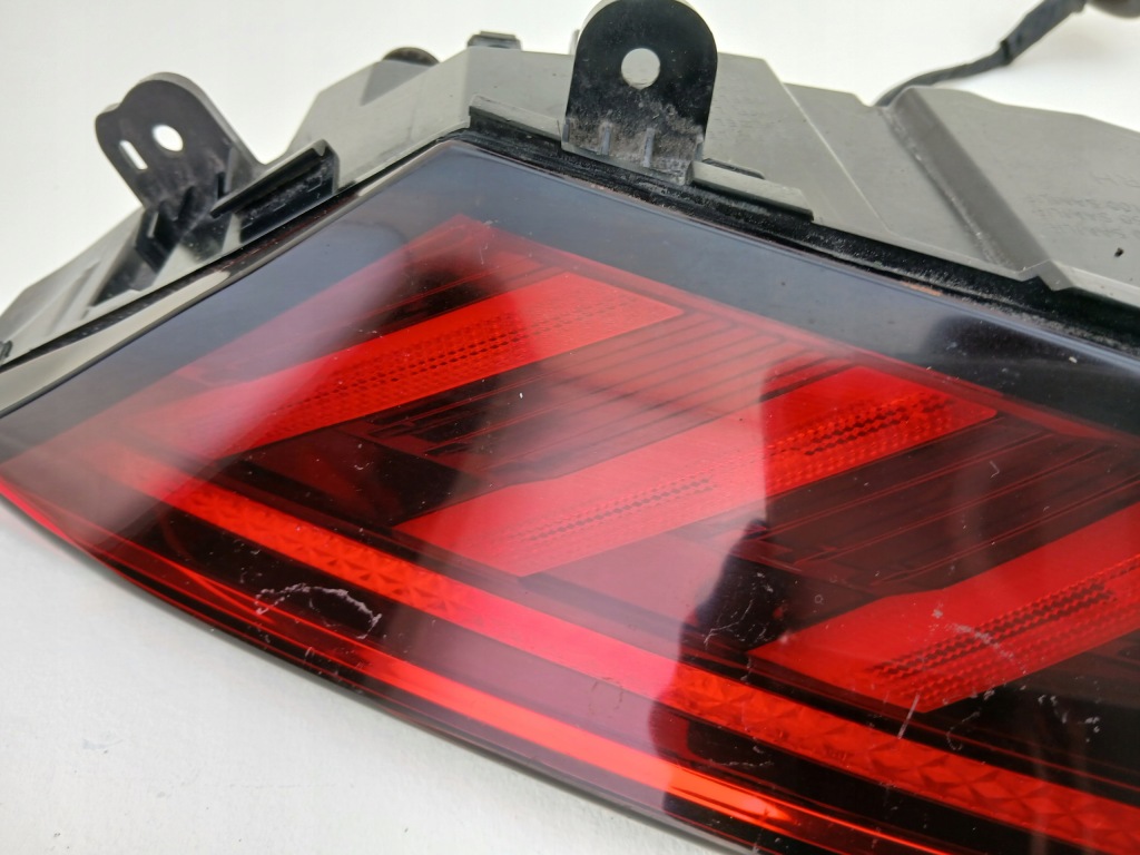 Kia ev6 ev-6 2021- фара задня права правий задні 92402-cv000 Оригінал