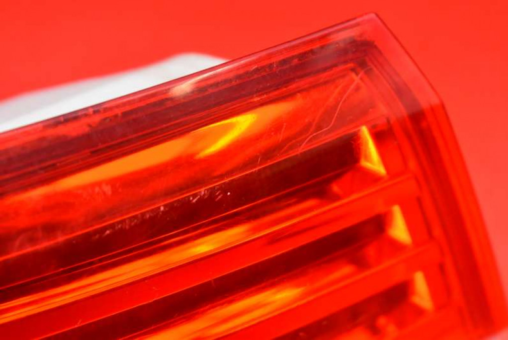 фото №11, Лампа ліва задня задня 3t5945095a skoda superb 2 ii lift 08-15