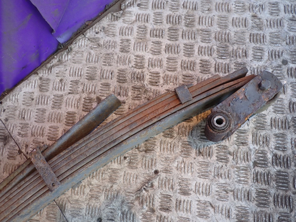 фото №3, Lublin ii iii 2,4 ресора задня задній 8 щітка 8p