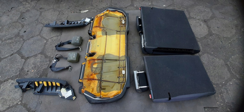 фото №11, Сиденья заднее сиденье задняя задняя ремни sedan audi a4 b8