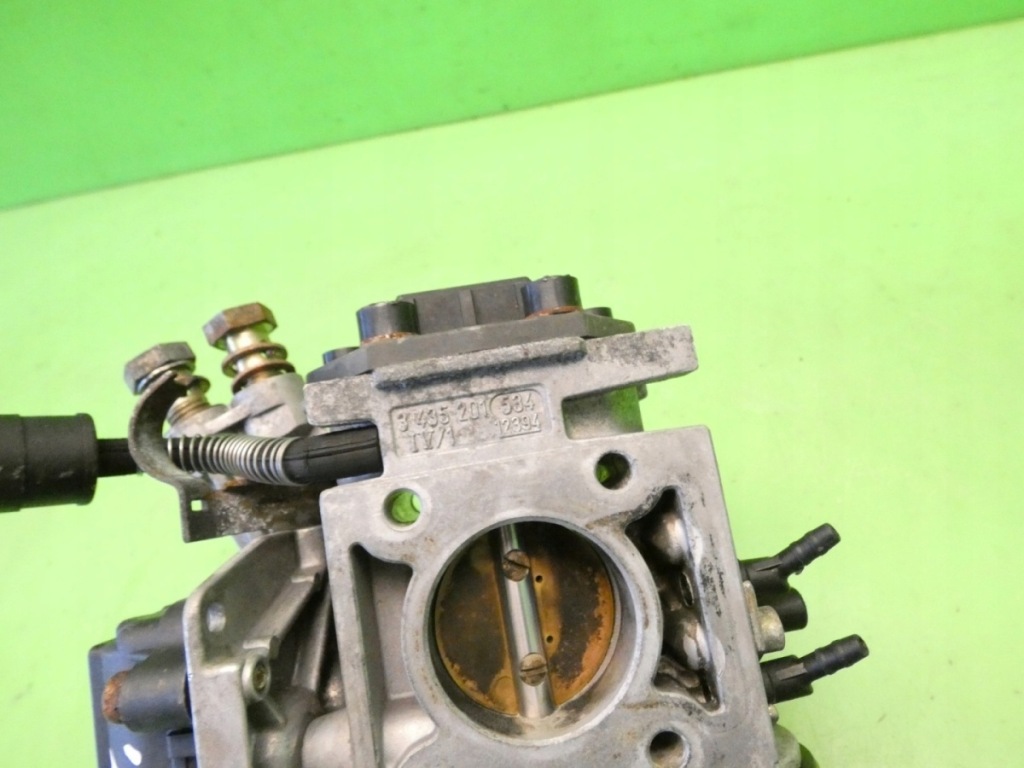 фото №14, Моноінжектор дросельна заслінка 051133015l 0438201096vw passat b3 1.8 8v 88-93