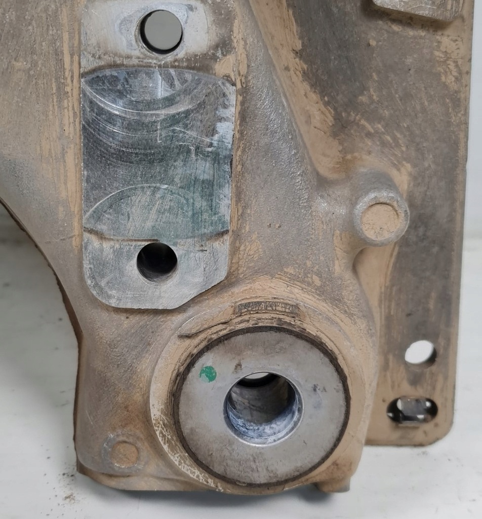 фото №6, Підрамник підрамник балка поперечина перед citroen c6 i hdi