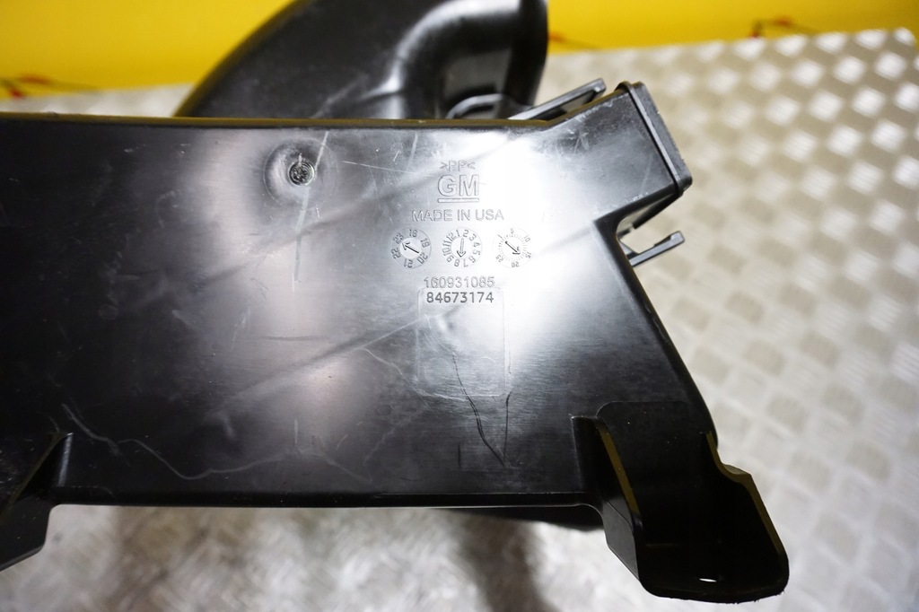 фото №10, Gm chevrolet corvette c8 2020 - корпус фильтр салонный usa