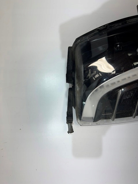 фото №4, Tesla x противотуманная фара led правый drl ece up-level eu