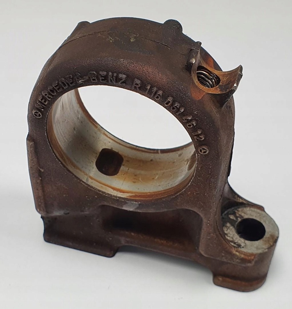 фото №1, Кронштейн вала распределительного вала mercedes w126 3.8 v8